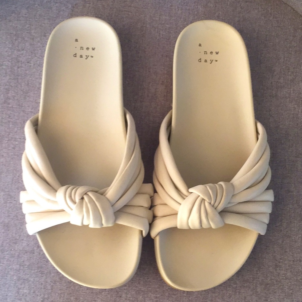 A new day Sandals